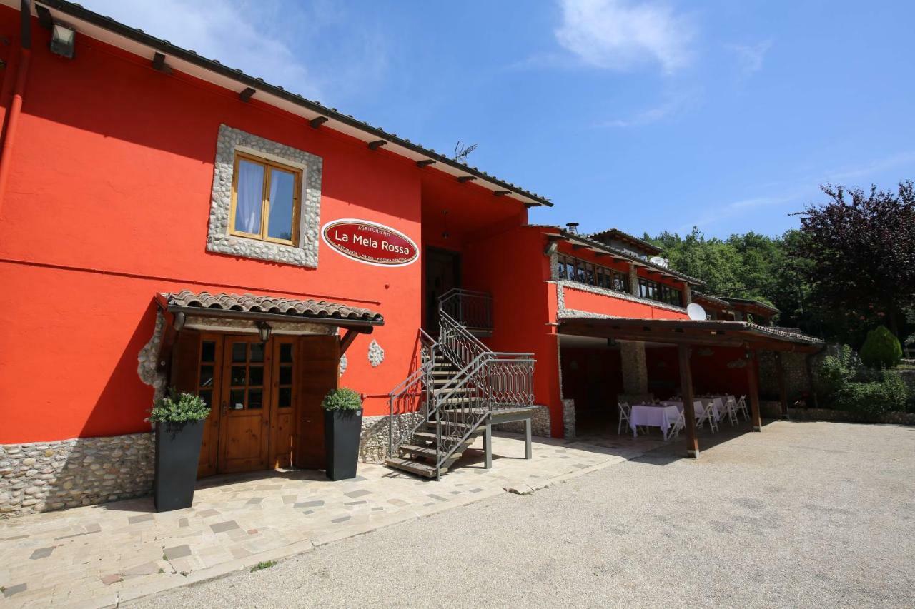 La Mela Rossa Villa Terni Exteriör bild